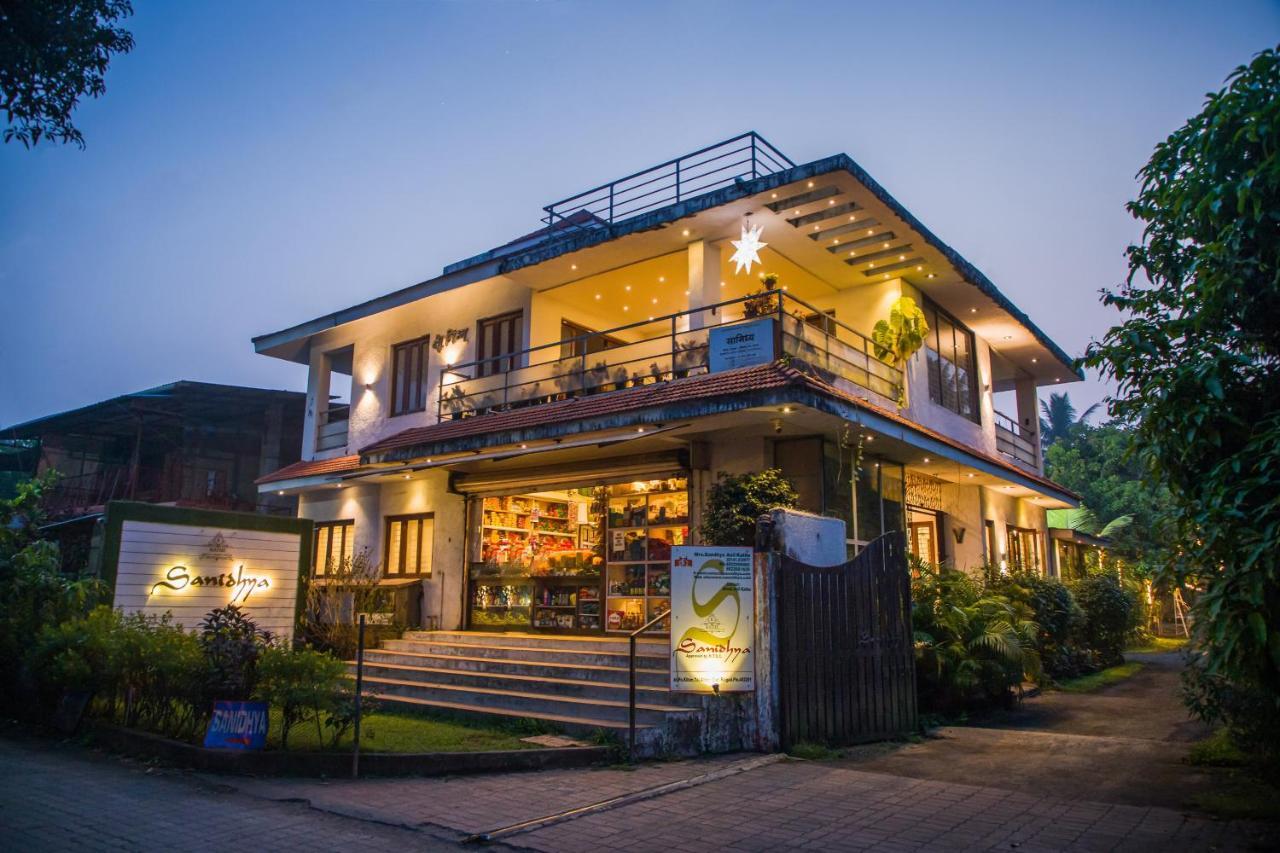 Sanidhya Resort Alībāg Exterior foto