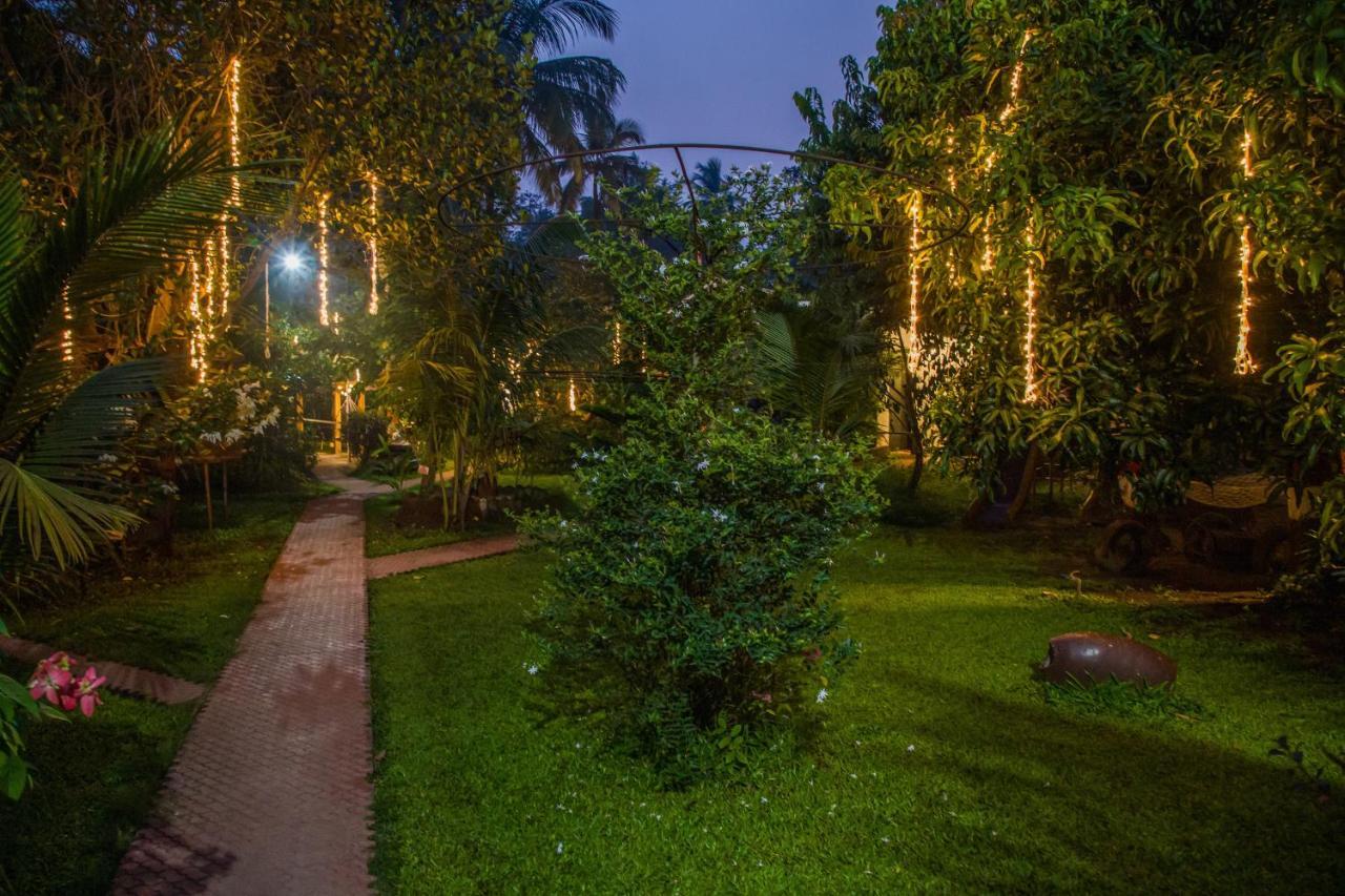 Sanidhya Resort Alībāg Exterior foto