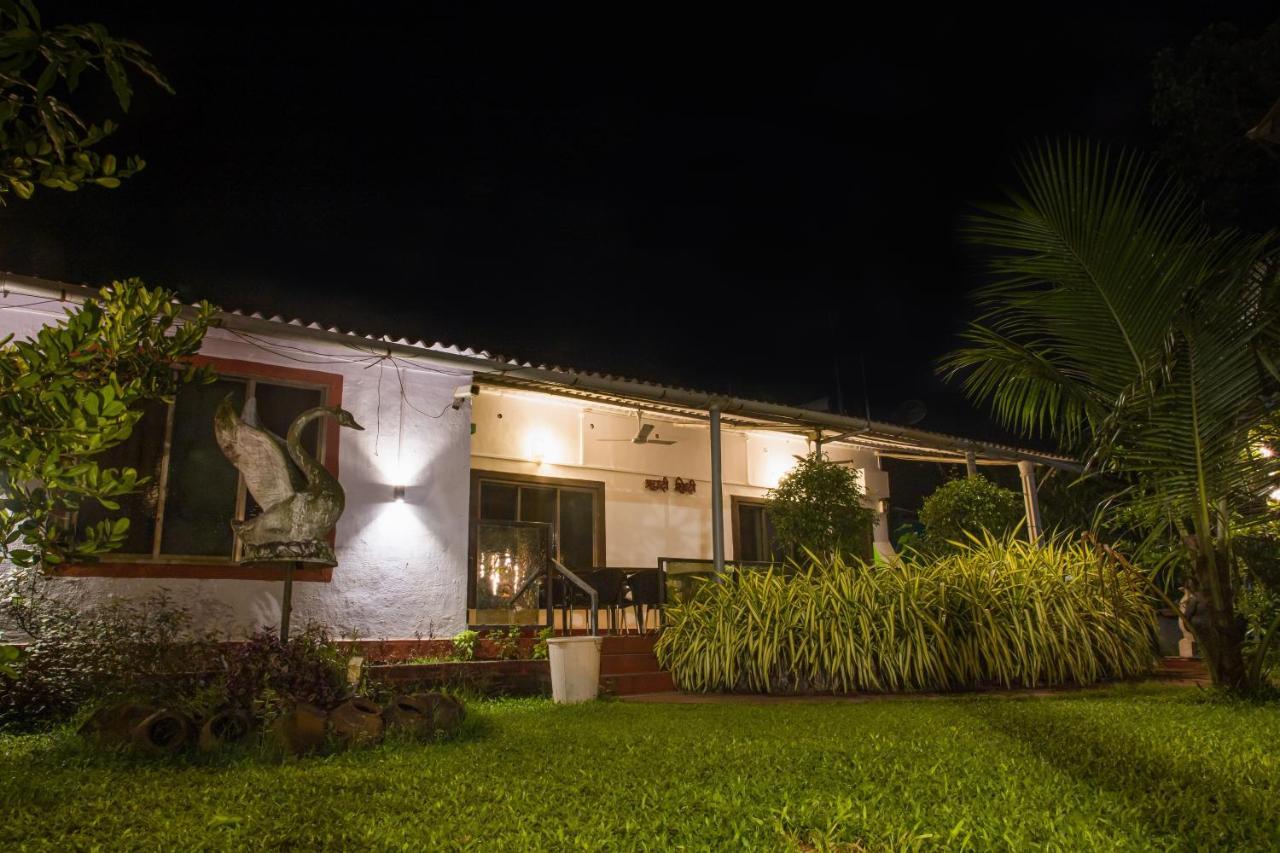Sanidhya Resort Alībāg Exterior foto