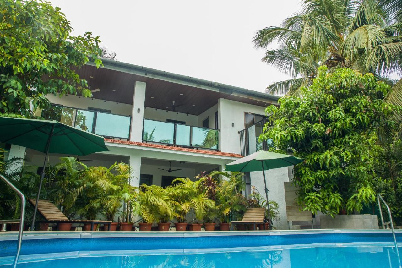 Sanidhya Resort Alībāg Exterior foto